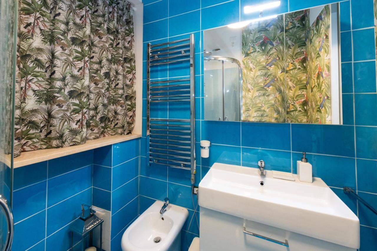 Casa Vegezio Near Vatican Museum And Metro Cipro Private Garden Check-In From 3 Pm To 10 Pm Luaran gambar